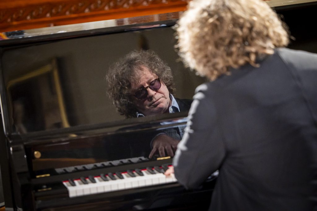 Composer Randy Edelman Releases the Most Romantic Song Ever “The Italian Star”