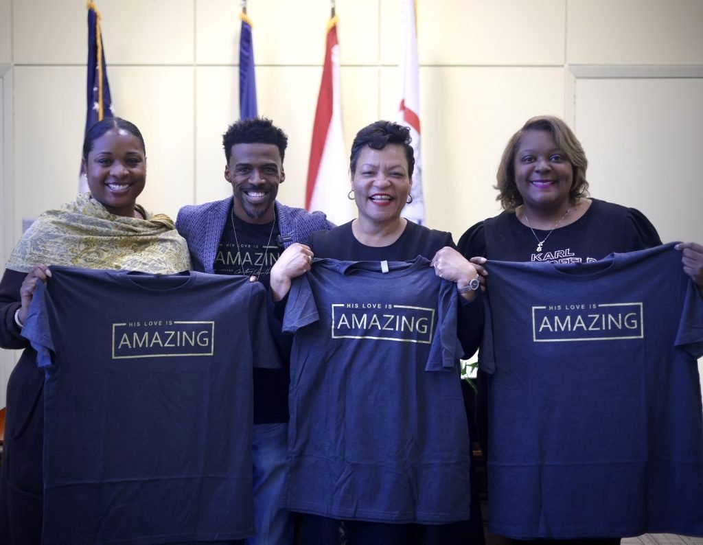 Apostle Mardia Scott is joined by New Orleans Mayor LaToya Cantrell and her staff - Photo: Corey Kennedy
