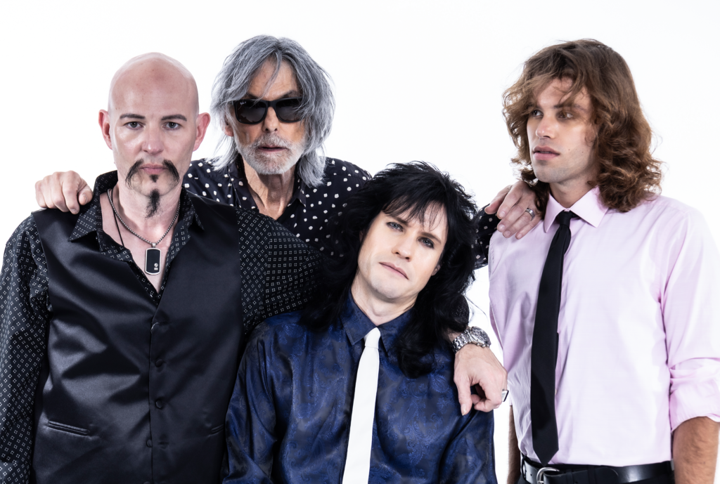 Prescott Niles’ The Knack Brings the House Down at Des Plaines Theatre